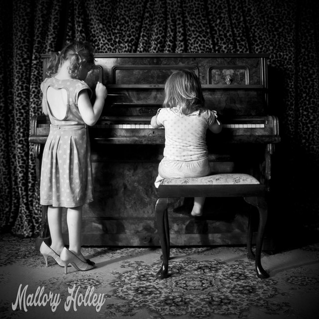 Mallory Holley black and white girls playing piano_1643