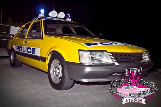 XTOGVK Commodore at BP Outbound Car Cruise