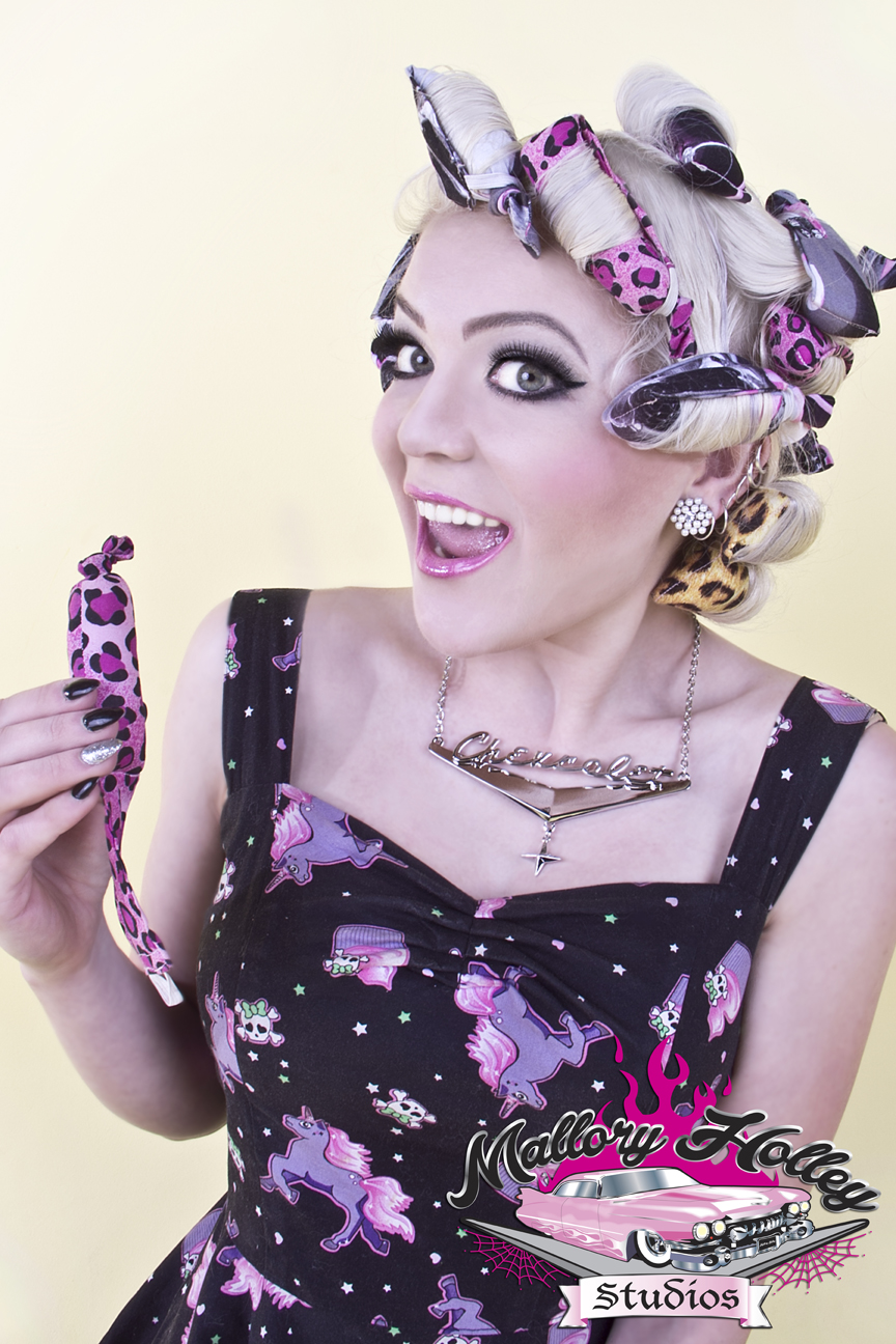 Twisted Retro Rag Rollers for heat free curls