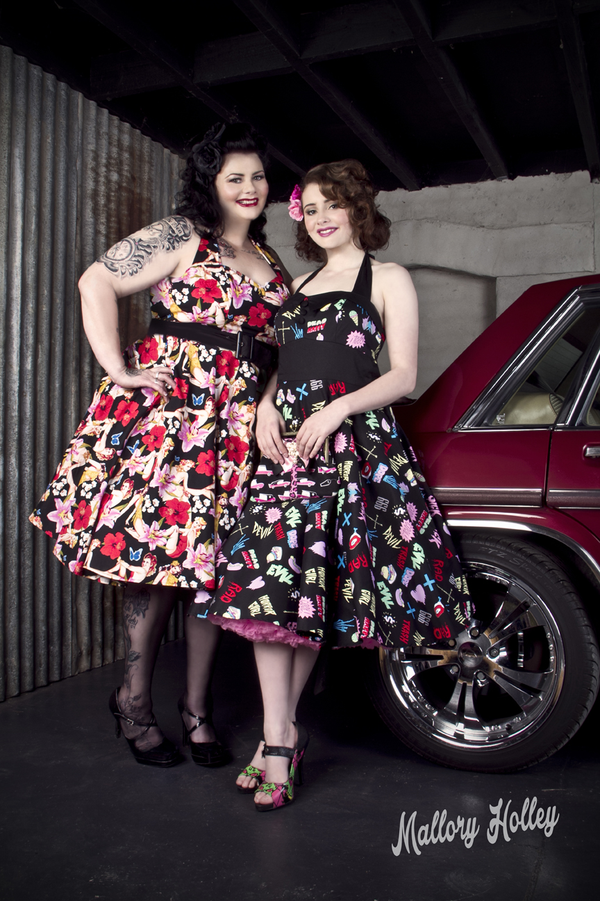 Mother and daughter photo shoot with Holden WB Statesman