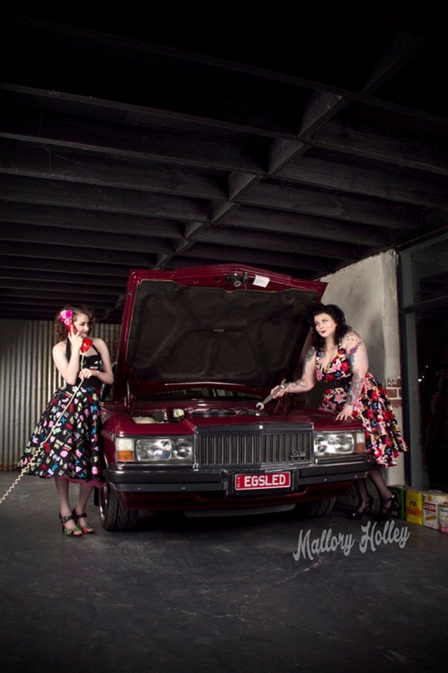 Mother and daughter pinup shoot with WB Statesman