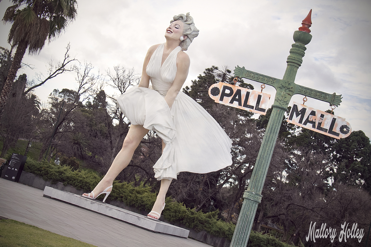 Forever Marilyn with Pall Mall sign